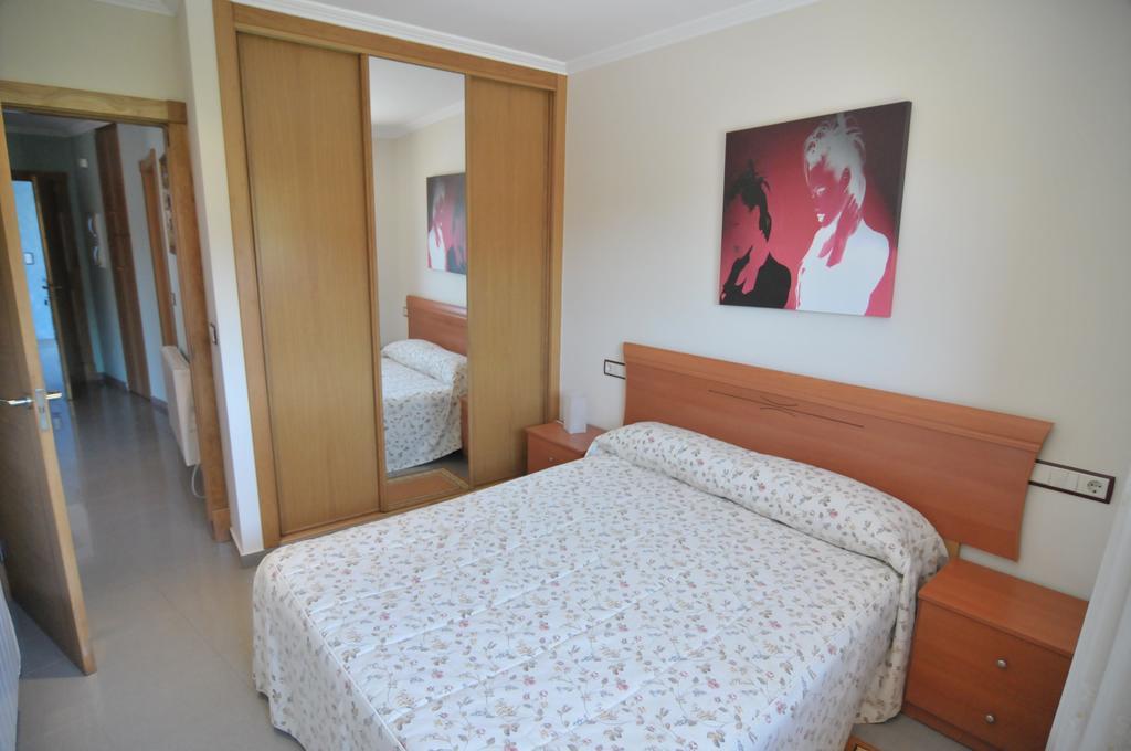 Apartamentos Turisticos Vilagarcia- Rio Ulla บิลาการ์เซีย เด อาโรว์ซา ห้อง รูปภาพ