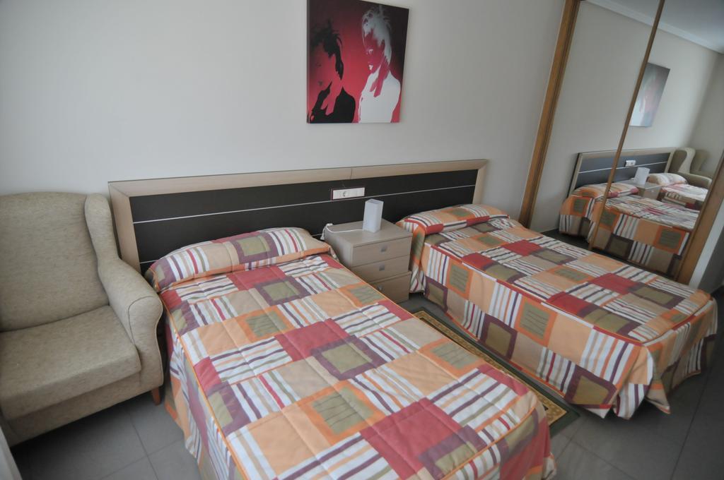 Apartamentos Turisticos Vilagarcia- Rio Ulla บิลาการ์เซีย เด อาโรว์ซา ห้อง รูปภาพ