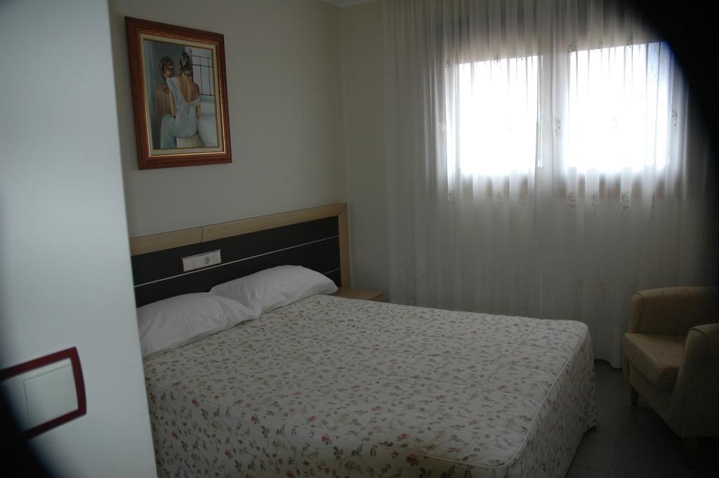 Apartamentos Turisticos Vilagarcia- Rio Ulla บิลาการ์เซีย เด อาโรว์ซา ห้อง รูปภาพ