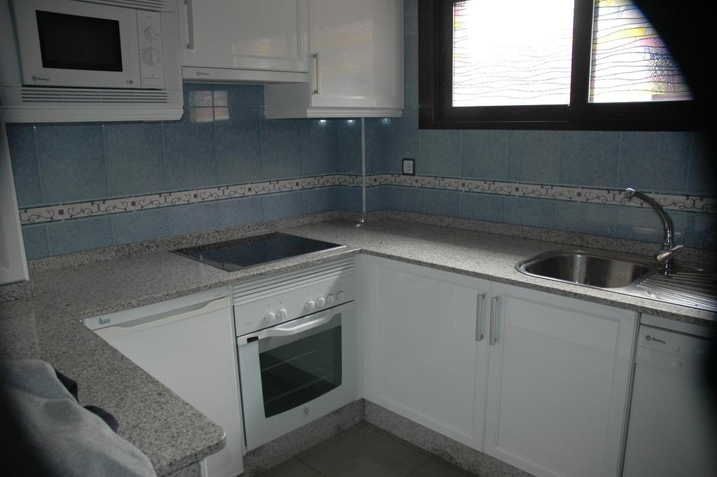 Apartamentos Turisticos Vilagarcia- Rio Ulla บิลาการ์เซีย เด อาโรว์ซา ห้อง รูปภาพ